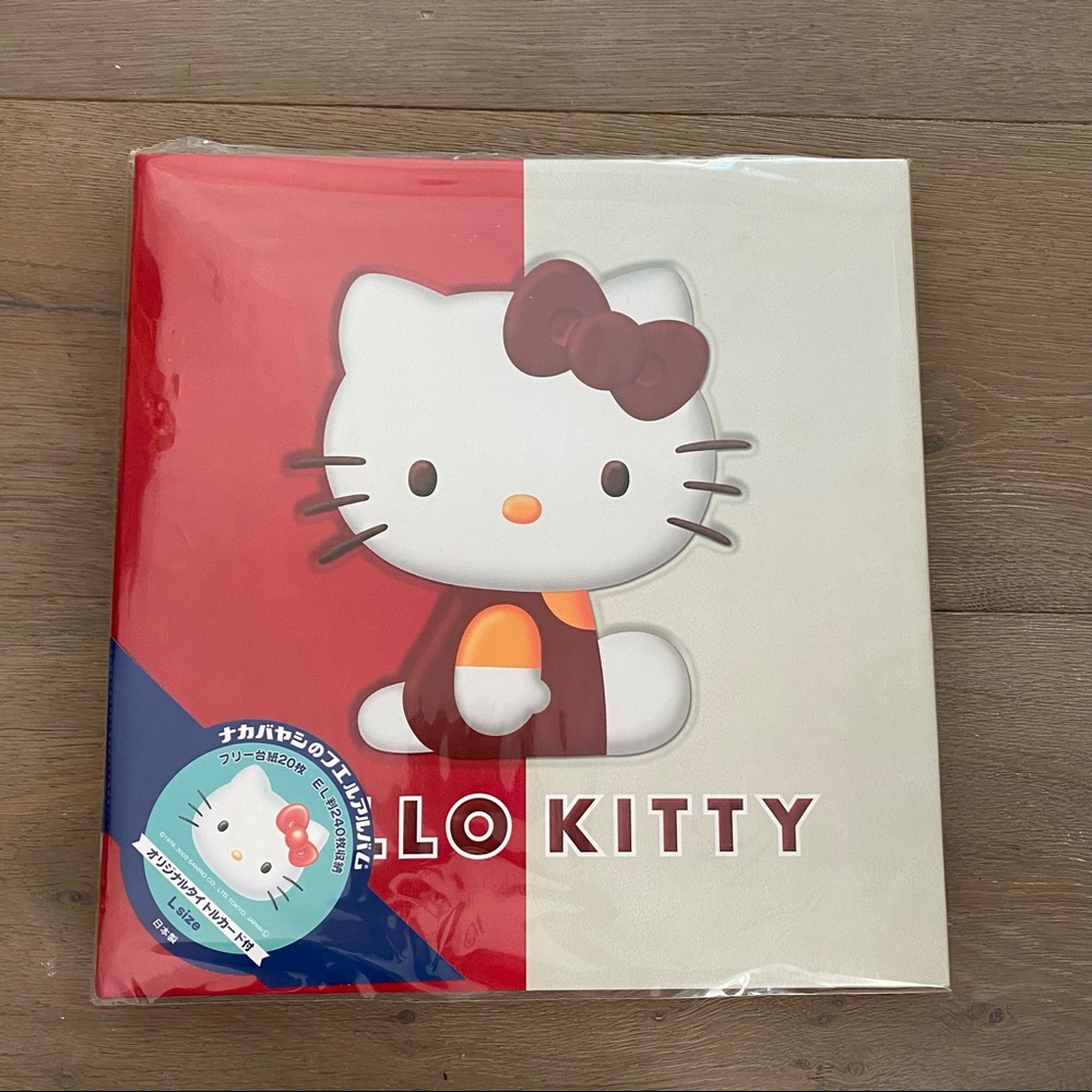 Vintage Year 2000 Hello KittyPhoto Album